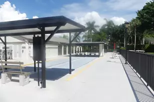 10657 W Clairmont Cir, Tamarac, FL 33321 - Photo 21