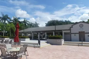 10657 W Clairmont Cir, Tamarac, FL 33321 - Photo 3