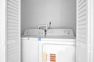 1836 SW 9th Ave, Fort Lauderdale, FL 33315 - Photo 35