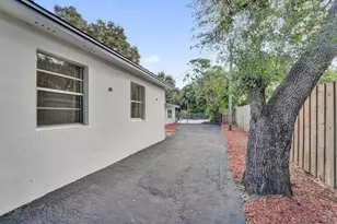 1836 SW 9th Ave, Fort Lauderdale, FL 33315 - Photo 45