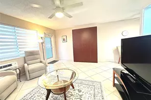 43 Farnham B, Deerfield Beach, FL 33442 - Photo 3