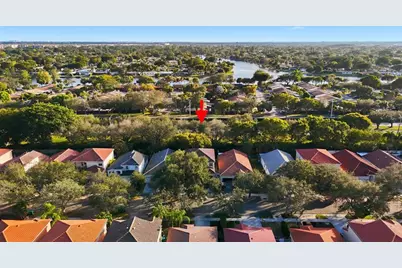 10830  Limeberry Dr, Cooper City, FL 33026 - Photo 43