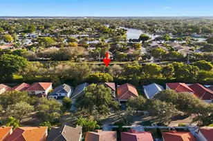 10830 Limeberry Dr, Cooper City, FL 33026 - Photo 43