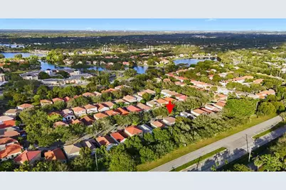 10830  Limeberry Dr, Cooper City, FL 33026 - Photo 47