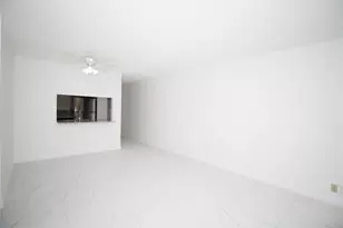 11430 NW 45th St, Coral Springs, FL 33065 - Photo 9