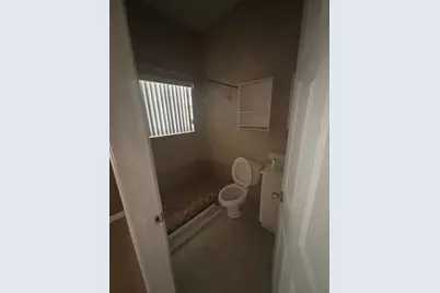 412 NW 10th Ave, Fort Lauderdale, FL 33311 - Photo 7