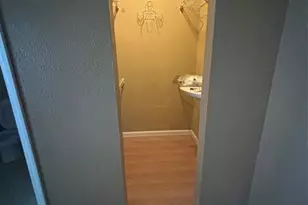 412 NW 10th Ave, Fort Lauderdale, FL 33311 - Photo 9