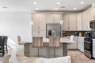 12512 NW 32nd Manor, Sunrise, FL 33323 - Photo 11