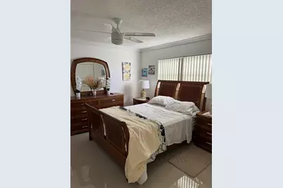 301  Oakridge Q, Unit #301, Deerfield Beach, FL 33442 - Photo 5