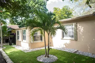 109 SE 23rd St, Fort Lauderdale, FL 33316 - Photo 1