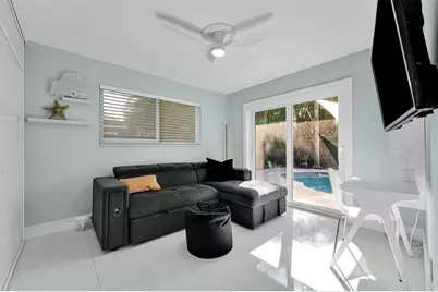 640 NW 30th St, Wilton Manors, FL 33311 - Photo 3