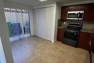 4624 NW 90th Ave, Sunrise, FL 33351 - Photo 5