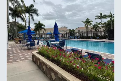 12123 SW 2nd St, Pembroke Pines, FL 33025 - Photo 17