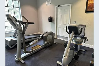 12123 SW 2nd St, Pembroke Pines, FL 33025 - Photo 19