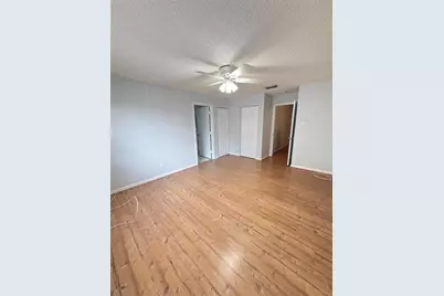 12123 SW 2nd St, Pembroke Pines, FL 33025 - Photo 7