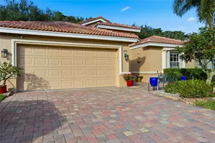 6755 Viale Elizabeth, Delray Beach, FL 33446 - Photo 3