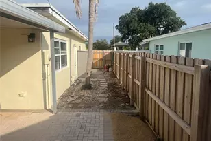 837 NW 9th Ave, Dania Beach, FL 33004 - Photo 21