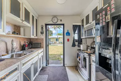 1409 NW 24th Ave, Fort Lauderdale, FL 33311 - Photo 9