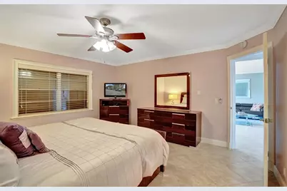 12900 SW 7th Court #212B, Pembroke Pines, FL 33027 - Photo 13