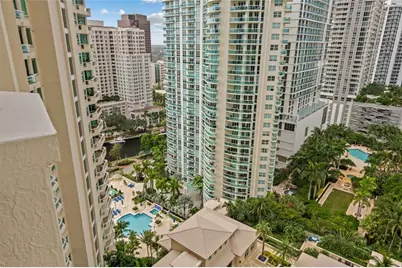 411 N New River Dr, Unit #2401, Fort Lauderdale, FL 33301 - Photo 27