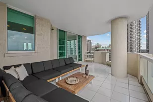 411 N New River Dr Unit, Fort Lauderdale, FL 33301 - Photo 3