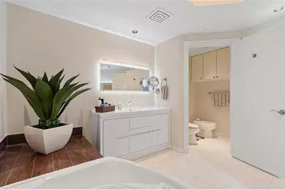 1228  Hillsboro Mile, Unit #202, Hillsboro Beach, FL 33062 - Photo 25