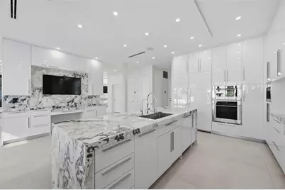 1517 SE 12th Ct, Fort Lauderdale, FL 33316 - Photo 3