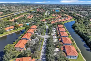 7685 Springwater Pl, Boynton Beach, FL 33437 - Photo 5