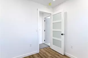 2565 Englewood Rd, Venice, FL 34293 - Photo 9