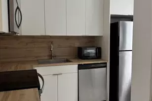 313 Gardens Dr, Pompano Beach, FL 33069 - Photo 3