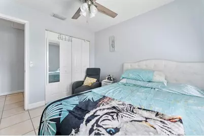 400 NW 98th Avenue, Pembroke Pines, FL 33024 - Photo 19