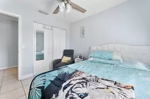 400 NW 98th Ave, Pembroke Pines, FL 33024 - Photo 19