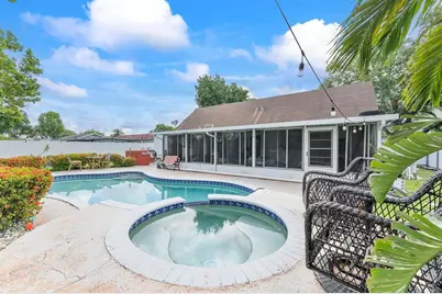 400 NW 98th Avenue, Pembroke Pines, FL 33024 - Photo 25