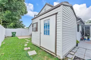 400 NW 98th Ave, Pembroke Pines, FL 33024 - Photo 35