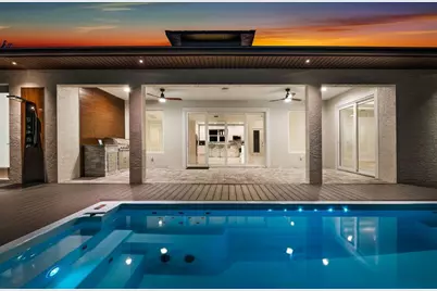 1371  Cumberland Rd, Venice, FL 34293 - Photo 3