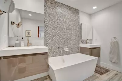 2111 N Ocean Blvd, Pompano Beach, FL 33062 - Photo 29