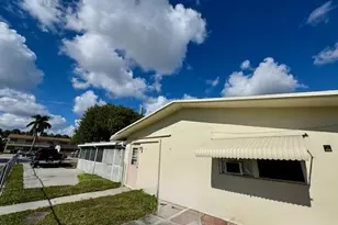 271 SW 11th Ave, Hallandale Beach, FL 33009 - Photo 1