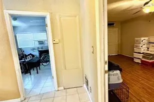 271 SW 11th Ave, Hallandale Beach, FL 33009 - Photo 5