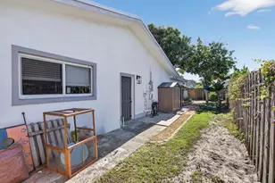 3330 NW 69th St, Fort Lauderdale, FL 33309 - Photo 17