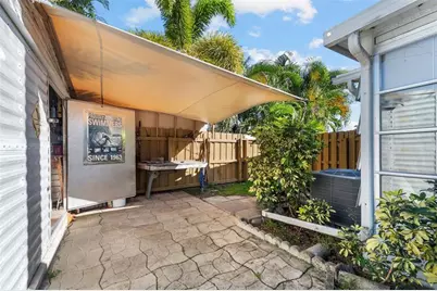 2941 NE 8th Ave, Pompano Beach, FL 33064 - Photo 23