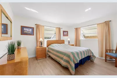 2941 NE 8th Ave, Pompano Beach, FL 33064 - Photo 17