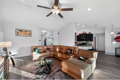 1702 SW Gloria Ln, Port Saint Lucie, FL 34953 - Photo 7