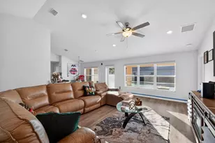 1702 SW Gloria Ln, Port Saint Lucie, FL 34953 - Photo 9