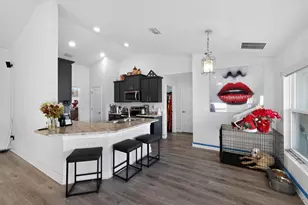 1702 SW Gloria Ln, Port Saint Lucie, FL 34953 - Photo 15