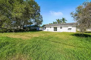 516 SW Buswell Ave, Port Saint Lucie, FL 34983 - Photo 33