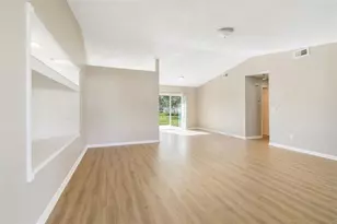 516 SW Buswell Ave, Port Saint Lucie, FL 34983 - Photo 5