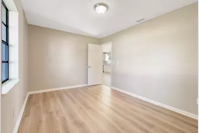 516 SW Buswell Avenue, Port Saint Lucie, FL 34983 - Photo 21