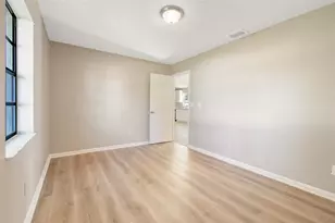 516 SW Buswell Ave, Port Saint Lucie, FL 34983 - Photo 21