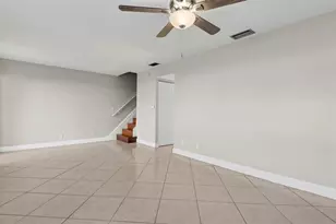 1874 SW 81st Ln, Davie, FL 33324 - Photo 13