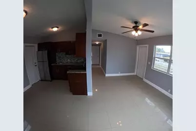 1365  11th St, West Palm Beach, FL 33401 - Photo 7